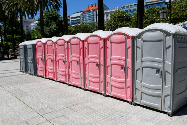 Best Standard Portable Toilet Rental  in Calvert, TX